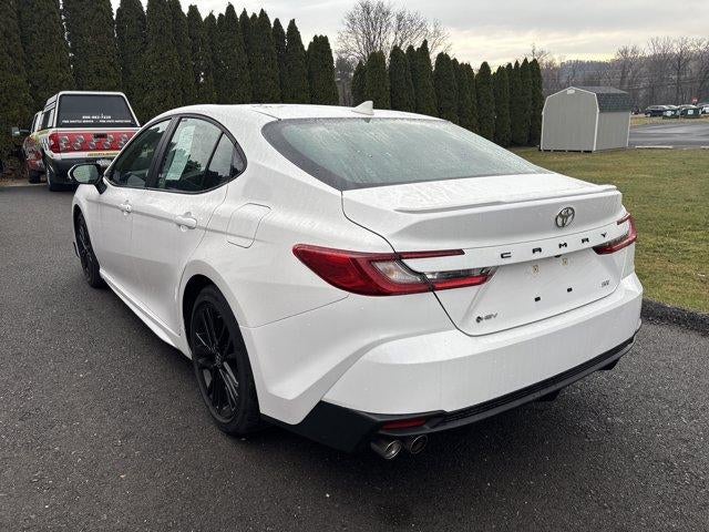 2025 Toyota Camry SE (SE)