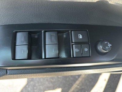 2025 Toyota Camry LE (SE)