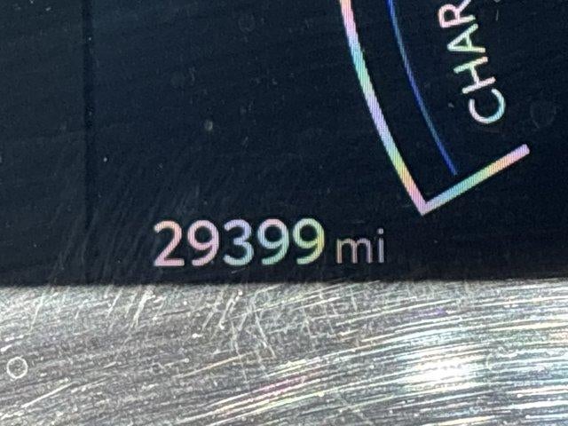 2025 Toyota Camry LE (SE)