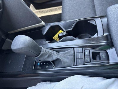 2025 Toyota Camry LE (SE)