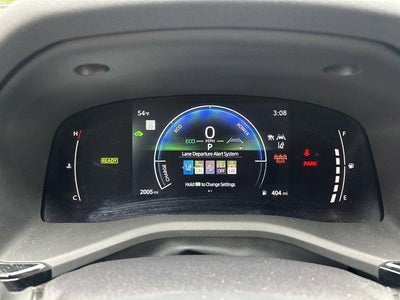 2025 Toyota Camry LE (SE)