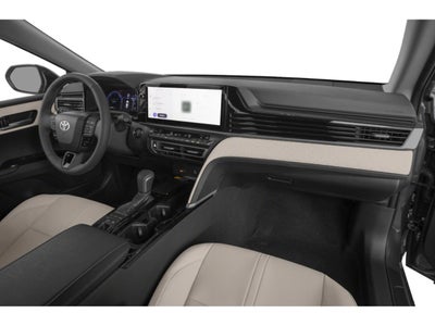 2025 Toyota Camry XLE (SE)