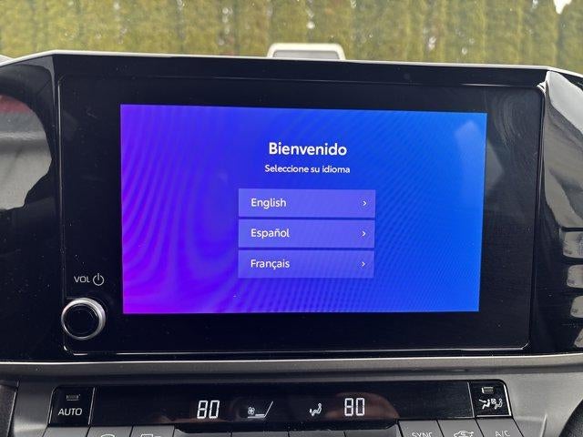 2025 Toyota Camry SE (SE)