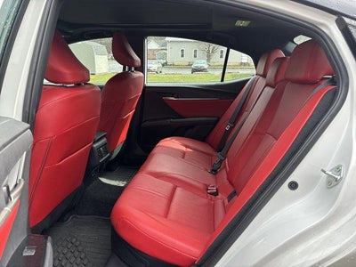 2025 Toyota Camry XSE AWD (Natl)