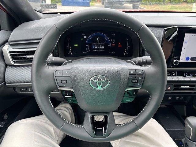 2026 Toyota Camry SE AWD (Natl)