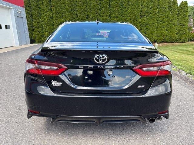 2024 Toyota Camry SE Auto (SE)