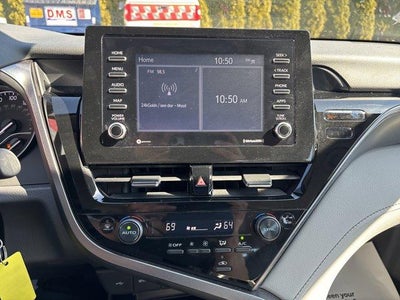 2024 Toyota Camry SE Auto AWD (Natl)