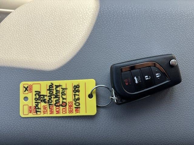 2024 Toyota Camry SE Auto AWD (Natl)