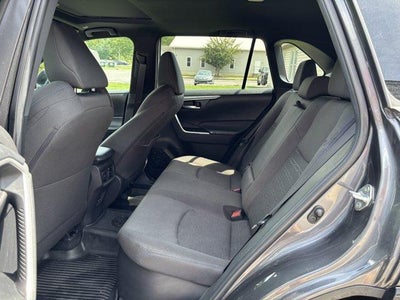 2023 Toyota RAV4 Hybrid SE AWD (Natl)
