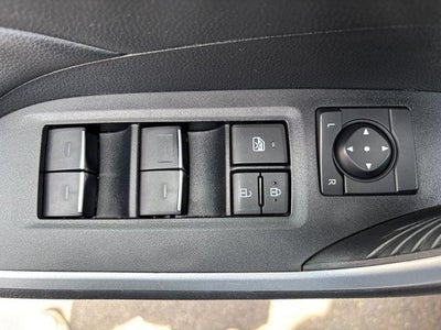 2023 Toyota RAV4 Hybrid SE AWD (Natl)