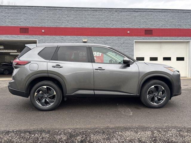 2024 Nissan Rogue AWD SV
