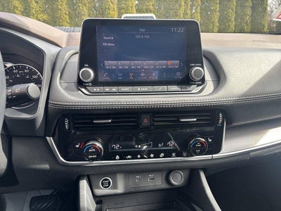 2023 Nissan Rogue AWD SV *Ltd Avail*