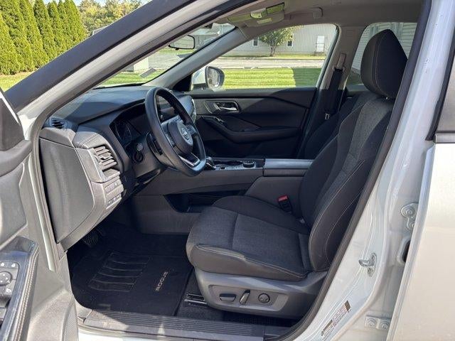 2024 Nissan Rogue AWD SV