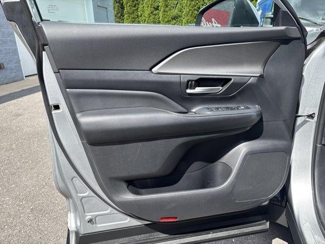2025 Toyota Grand Highlander XLE AWD (Natl)