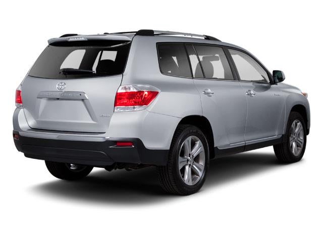 2013 Toyota Highlander 4WD 4dr V6 SE (Natl)