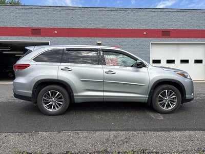 2018 Toyota Highlander XLE V6 AWD (Natl)