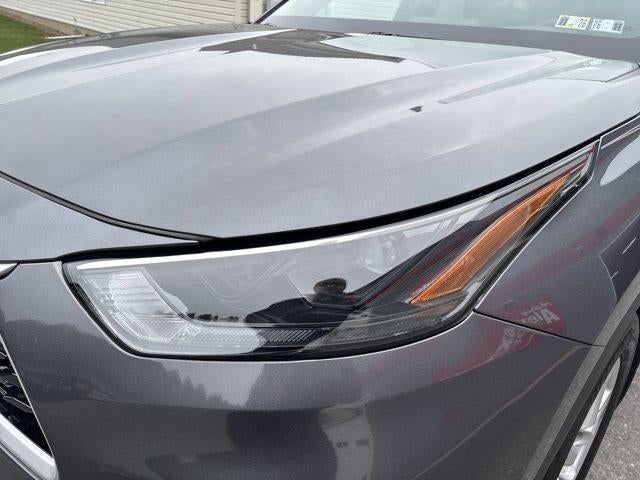 2024 Toyota Highlander LE AWD (SE)