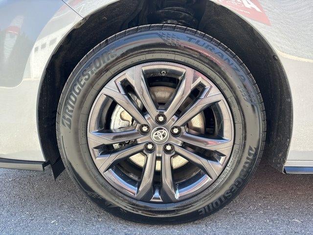2025 Toyota Sienna XSE AWD 7-Passenger (Natl)