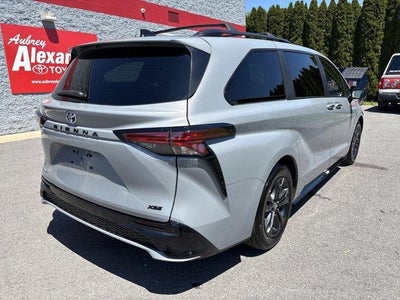 2025 Toyota Sienna XSE AWD 7-Passenger (Natl)