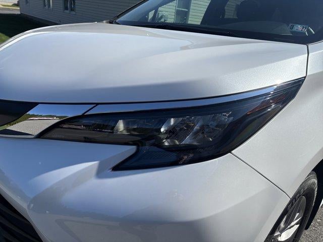 2025 Toyota Sienna XLE AWD 7-Passenger (Natl)