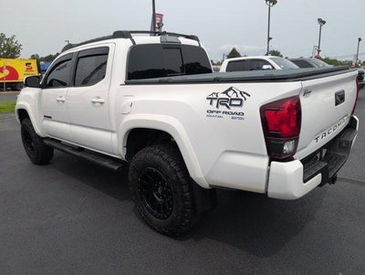 2018 Toyota Tacoma TRD Sport Double Cab 5' Bed V6 4x4 AT (Natl)