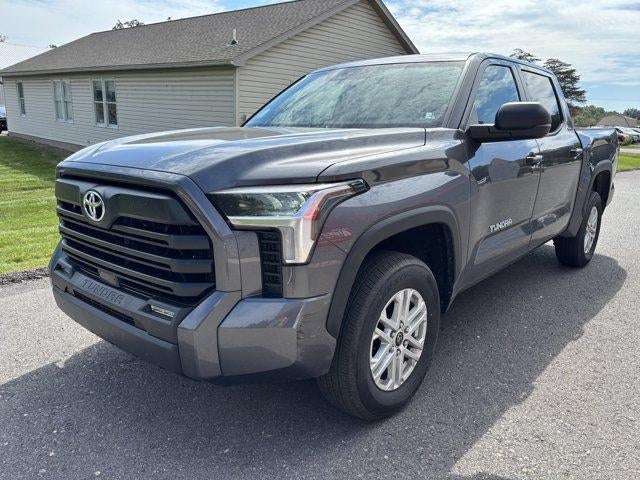 2024 Toyota Tundra 4WD 4WD SR5 CrewMax 5.5' Bed (SE)
