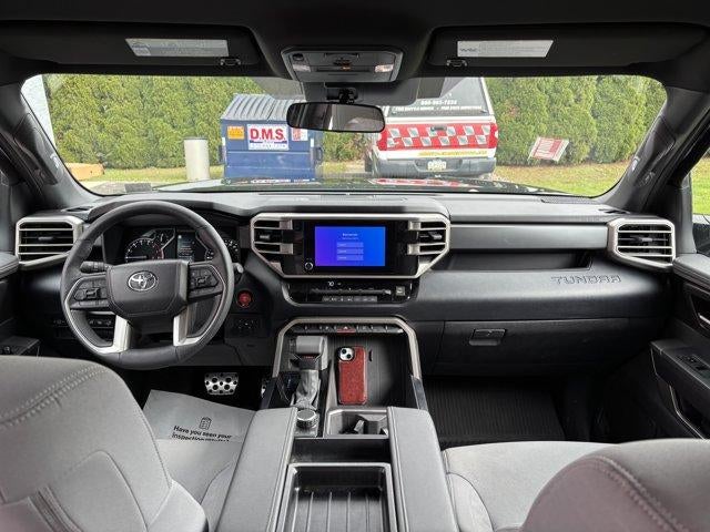 2025 Toyota Tundra 4WD 4WD SR5 CrewMax 5.5' Bed (SE)