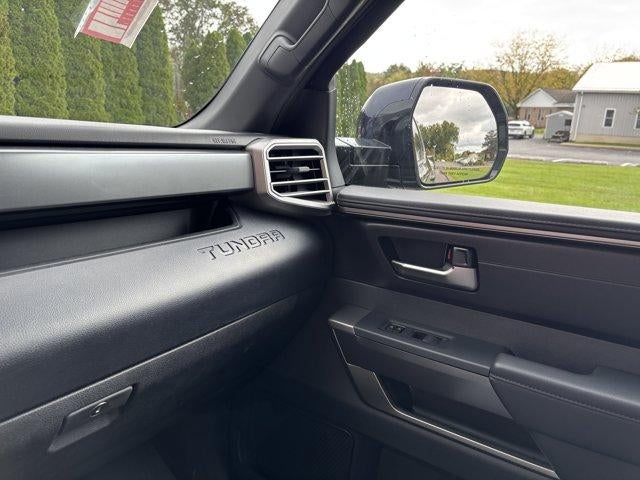 2025 Toyota Tundra 4WD 4WD SR5 CrewMax 5.5' Bed (SE)