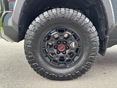2025 Toyota Tundra 4WD 4WD TRD Pro Hybrid CrewMax 5.5' Bed (Natl)