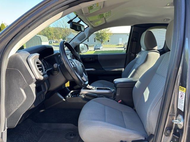 2016 Toyota Tacoma 4WD Access Cab Standard Bed V6 Automatic SR5 (SE)