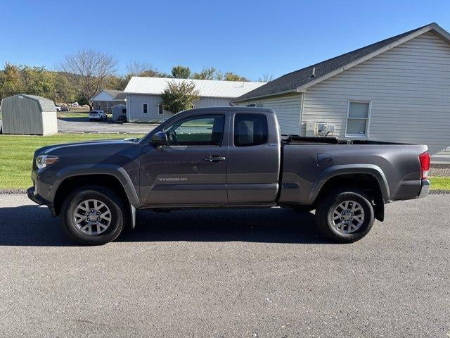 2016 Toyota Tacoma 4WD Access Cab Standard Bed V6 Automatic SR5 (SE)