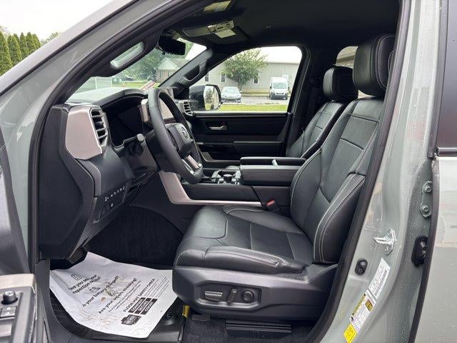 2026 Toyota Tundra 4WD 4WD Limited Hybrid CrewMax 5.5' Bed (Natl)