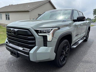 2026 Toyota Tundra 4WD 4WD Limited Hybrid CrewMax 5.5' Bed (Natl)
