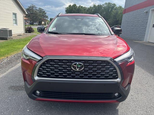 2025 Toyota Corolla Cross XLE 4WD (Natl)