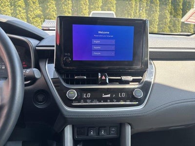 2025 Toyota Corolla Cross XLE 4WD (Natl)