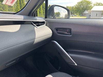2024 Toyota Corolla Cross Hybrid SE 4WD (Natl)