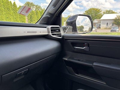 2025 Toyota Sequoia Limited 4WD (SE)