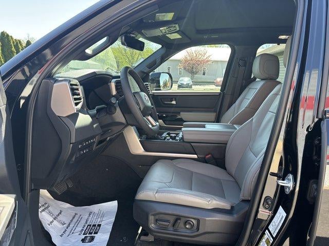 2026 Toyota Sequoia Limited 4WD (SE)