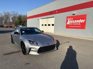 2026 Toyota GR86 Premium Manual (Natl)