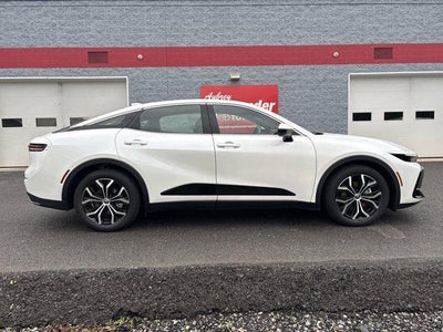 2023 Toyota Crown XLE AWD (Natl)