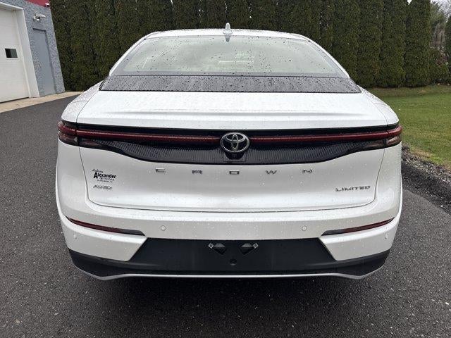 2023 Toyota Crown XLE AWD (Natl)