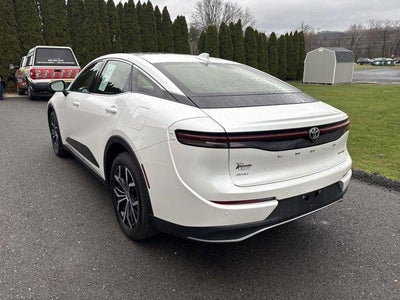 2023 Toyota Crown XLE AWD (Natl)