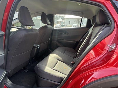 2025 Toyota Prius LE (Natl)