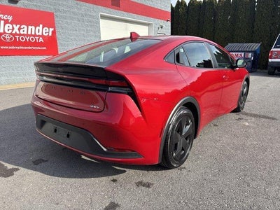 2025 Toyota Prius LE (Natl)