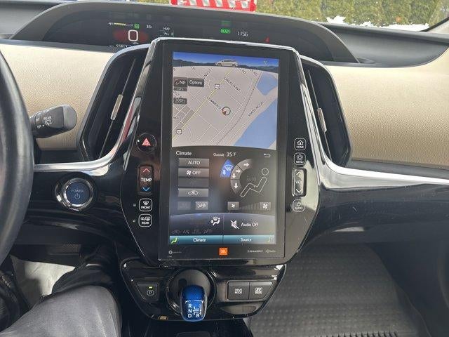 2021 Toyota Prius Limited (Natl)