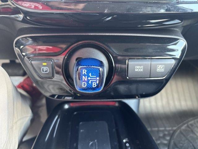 2019 Toyota Prius XLE AWD-e (Natl)