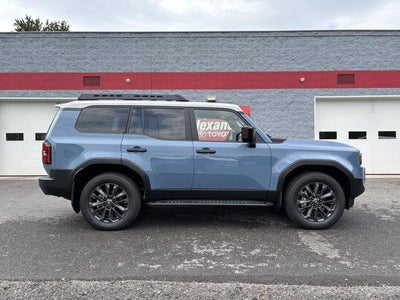 2027 Toyota Land Cruiser 4WD (Natl)