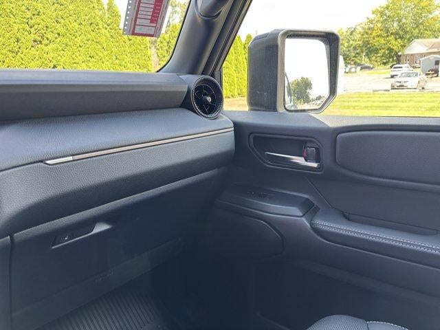 2027 Toyota Land Cruiser 4WD (Natl)