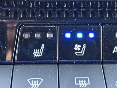 2027 Toyota Land Cruiser 4WD (Natl)