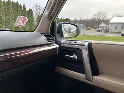 2022 Toyota 4Runner Limited 4WD (Natl)